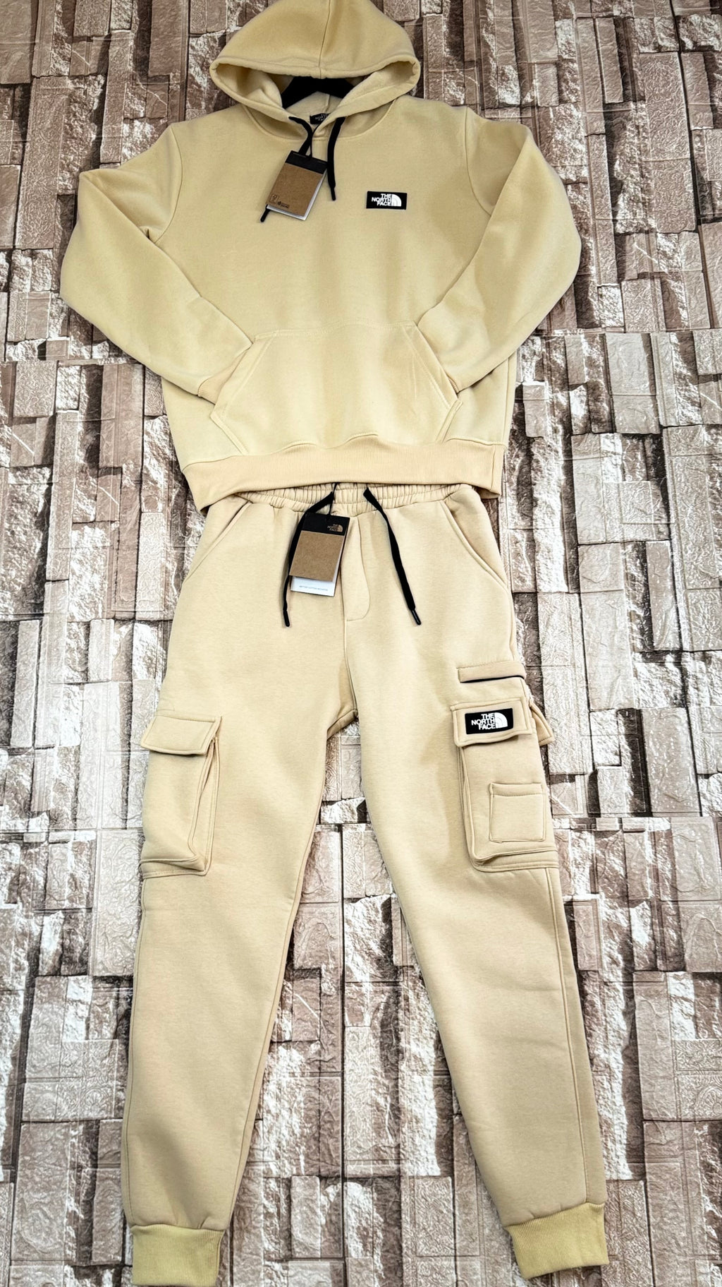 THE NORTH FACE SET BEIGE