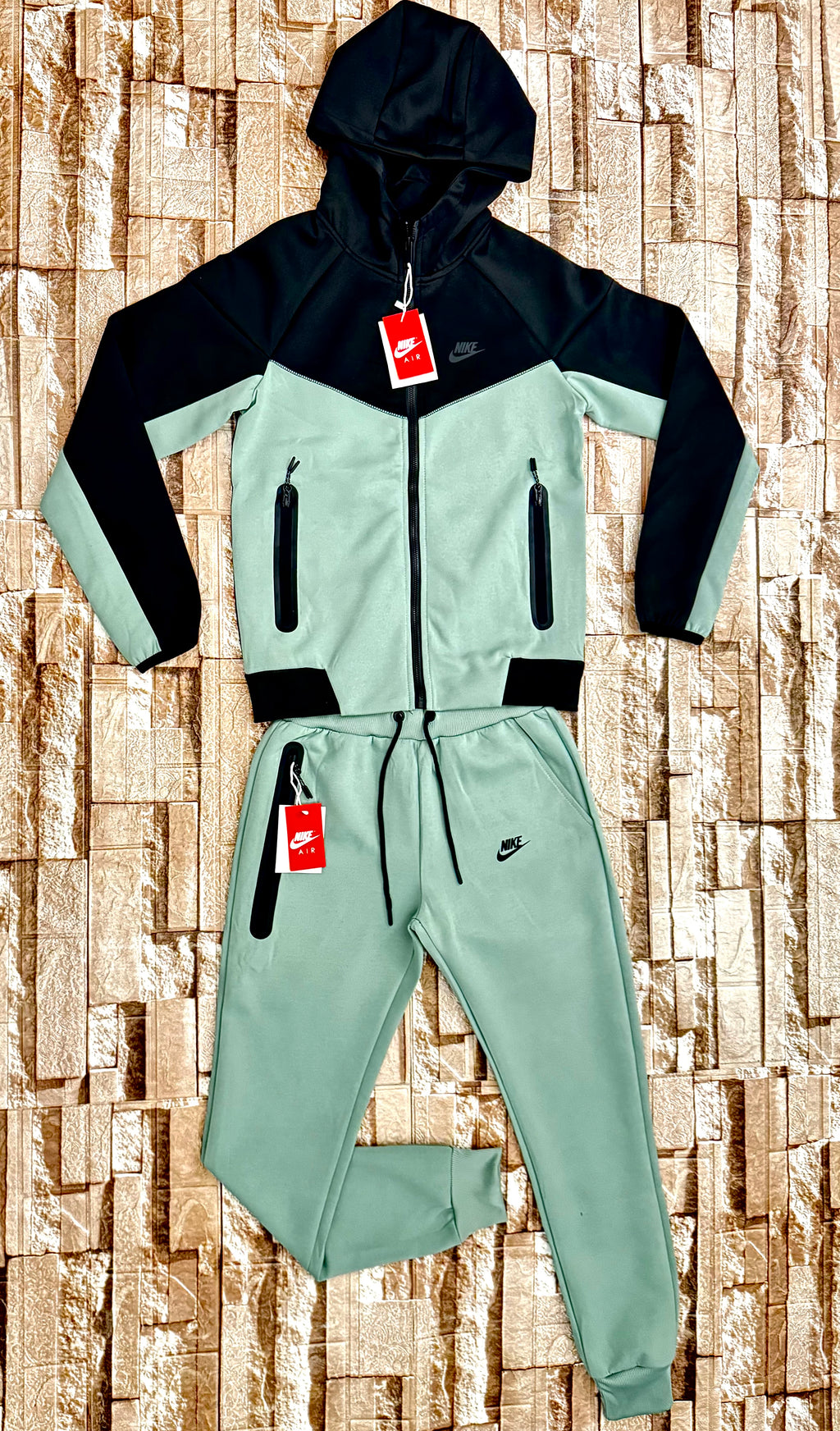 nike tech fleece Black & Green